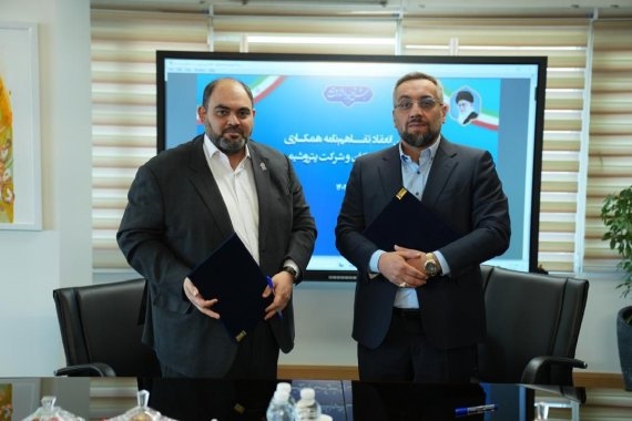 گزارش تصویری از آیین انعقاد تفاهم نامه همکاری توسعه پلیمر کنگان و پتروشیمی جم